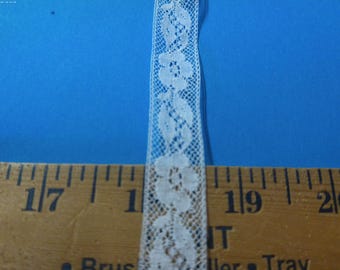 ONLY LISTING! Oop Vintage Cotton Floral Insertion Lace~5/8'x76"
