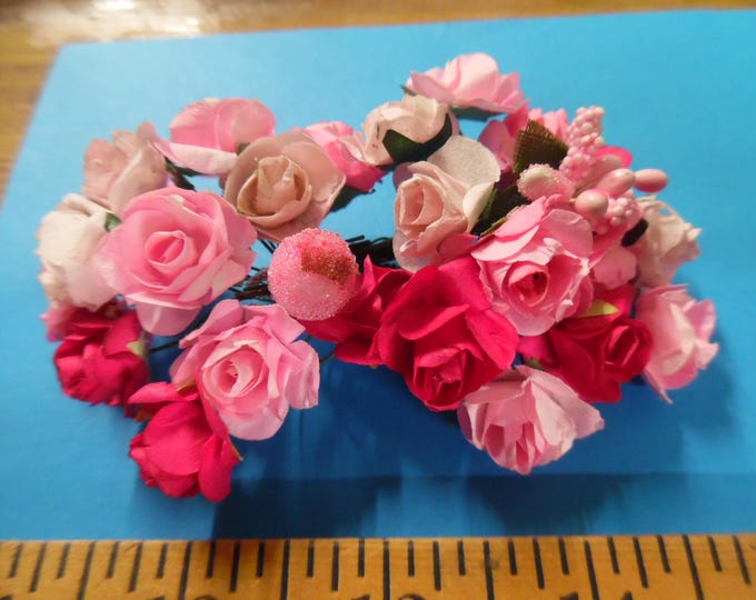 Mulberry Paper Roses and Stamen Assortment~Shades of Pink~26 Pieces~Great For Doll Hats!