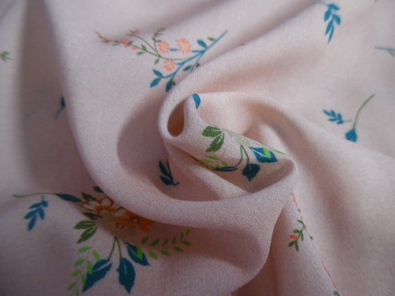 BASEMENT BARGAIN! Rayon Challis ~Small Floral Sprays in Peach/Cherry/Teal on Light Pink Background~18"x29"
