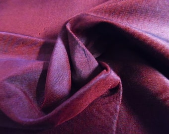 Silk Shantung Faille Weave Suiting~Dark Wine~12"x27"~Medium Weight