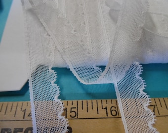 French Val Scalloped Net Lace~White~Cotton~7/8"~Capital Imports~BY THE YARD~Doll lace~Heirloom Sewing