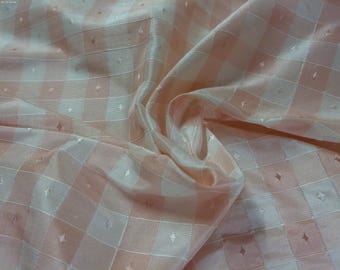Silk Jacquard~Pink/White Checks~18"x23"~Reversible