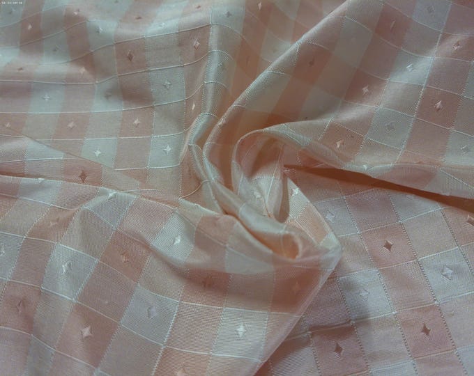 Silk Jacquard~Pink/White Checks~18"x23"~Reversible
