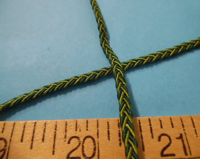 Tiny 1/8" Braided Flat Braid~Dark Green/Light Green~100% Cotton~By The Yard~Doll Dress and Hat Trim!