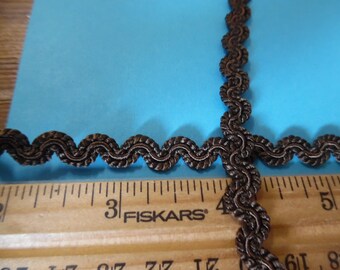 Imported From Italy~ Passementerie Fancy Wave Braid~Antique Bronze~Rayon~3/8"x1yd~Soft & Silky