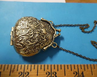 Larger Size Metal Doll Purse~Locket~Vintage Look~Antique Finish Gold