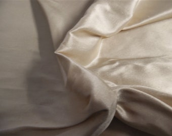 High End Silk Taffeta in Dark Cream~18"x27"