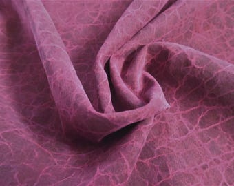BASEMENT BARGAIN! Sueded Silk~Crackle Pattern~Shades Wine~16"x44"