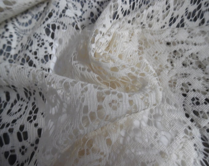 100% Cotton Lace Fabric~Natural~Small Scale Design~12"x28"~Great Doll Fabric