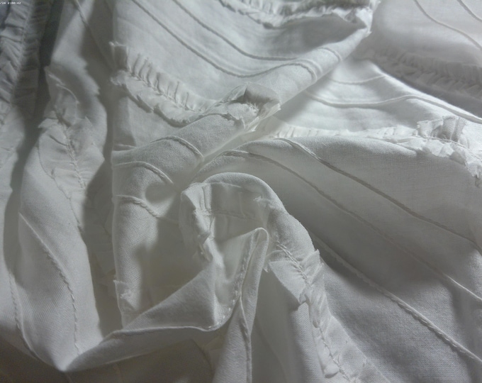 Pintucked Ruffled Cotton Lawn~White~Diagonal Pattern~18"x27"