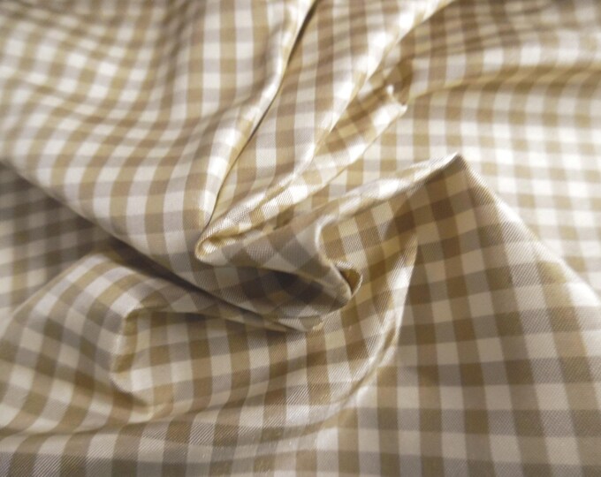 BASEMENT BARGAIN! Light Weight Silk Taffeta~Small Checks~Biscotti & Cream~9"x27"~Doll Fabric