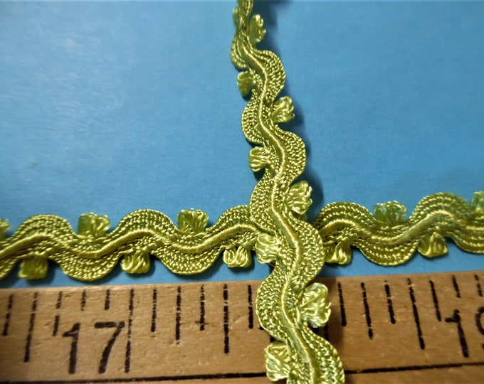 Vintage Passementerie Braid~Chartreuse Green~3/8"Wide~By The Yard~100% Rayon~Flapper