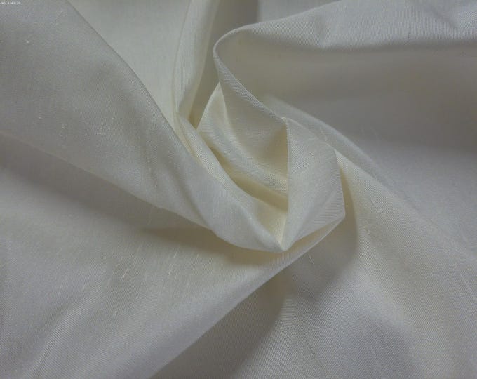 BASEMENT BARGAIN! Dupioni Taffeta Suiting~Synthetic Fiber~Ivory~18"x28"