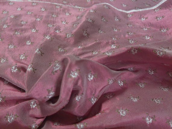 100% Silk Brocade~Miniature Scale~Tiny White Florals on Pink Background~19"x20"~Japan~KS101