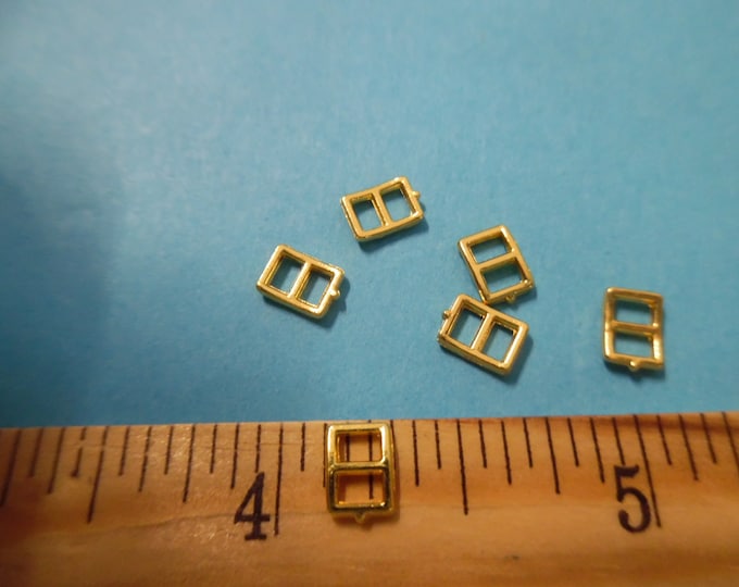 Tiny Metal Blythe Doll Buckles~Style B~4MM x 6MM~Gold~Set 6~Antique, Modern & Vintage Dolls