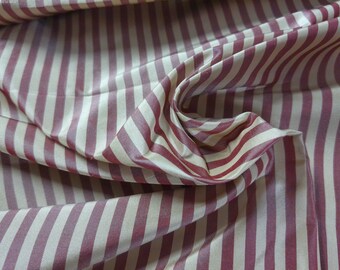 Scalamandre Silk Taffeta~Small Stripes~Red/Cream~Lt. Weight~18"x27"~Doll Fabric