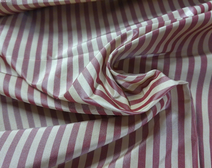 Scalamandre Silk Taffeta~Small Stripes~Red/Cream~Lt. Weight~18"x27"~Doll Fabric