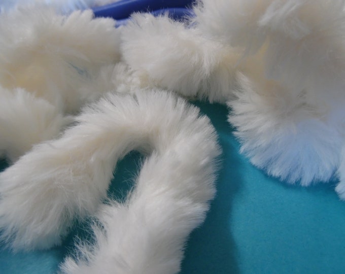 Minky Faux Fur Trim~Creamy White~3/4"x Two Yards~Doll Coat, Cape and Hat Trim!