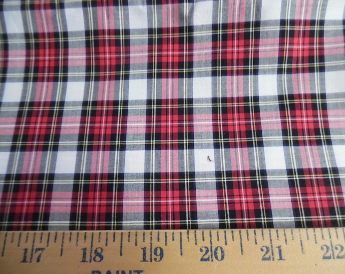 Scottish Tartan Plaid~Small Scale~Pima Cotton Lawn~18"x30"~Great Doll Fabric