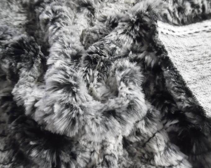 Soft Silky Minky Faux Fur~Animal Print~Black/White/Gray~12"x31"~1/2" Pile~Coat & Hat Trim~Coats~Capes~Hats~Muffs