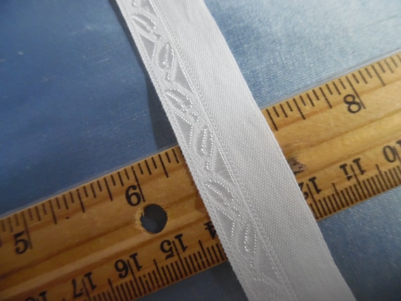 Vintage Embroidered Rayon Twill Edging~White~3/4" Wide~By The Yard