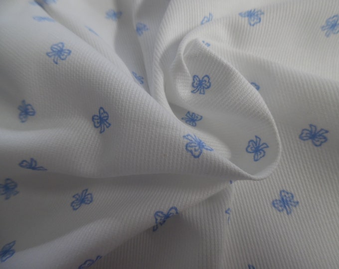Light Weight Swiss Cotton Pique~Tiny Blue Bows on White~12"x29"~Doll Fabric