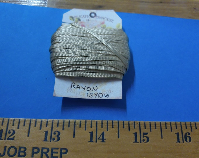 Lancet~Pull~Gathering Braid~Parchment~100% Rayon~15Yards~Dyes Easily~Make Your Own Trim!