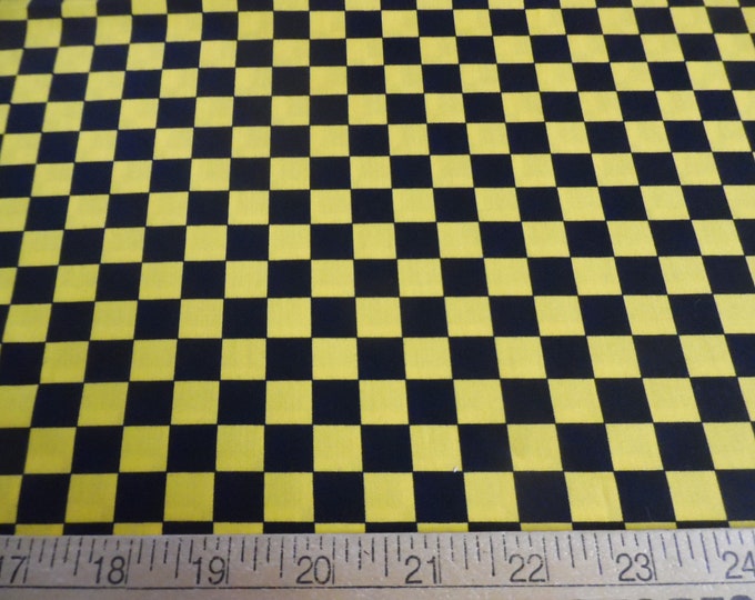 Zany Checkerboard Print~Yellow/Black~Lt.Weight Cotton~18"x29"~Doll Fabric