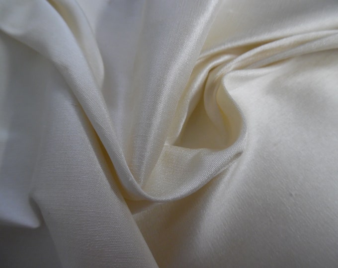 Silk Dupioni Taffeta~Ivory~ 9"x27"~Doll Fabric