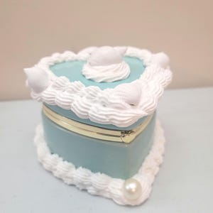 Seashell Cake Trinket Box, Coastal Cottagecore Faux Dessert Jewelry Box