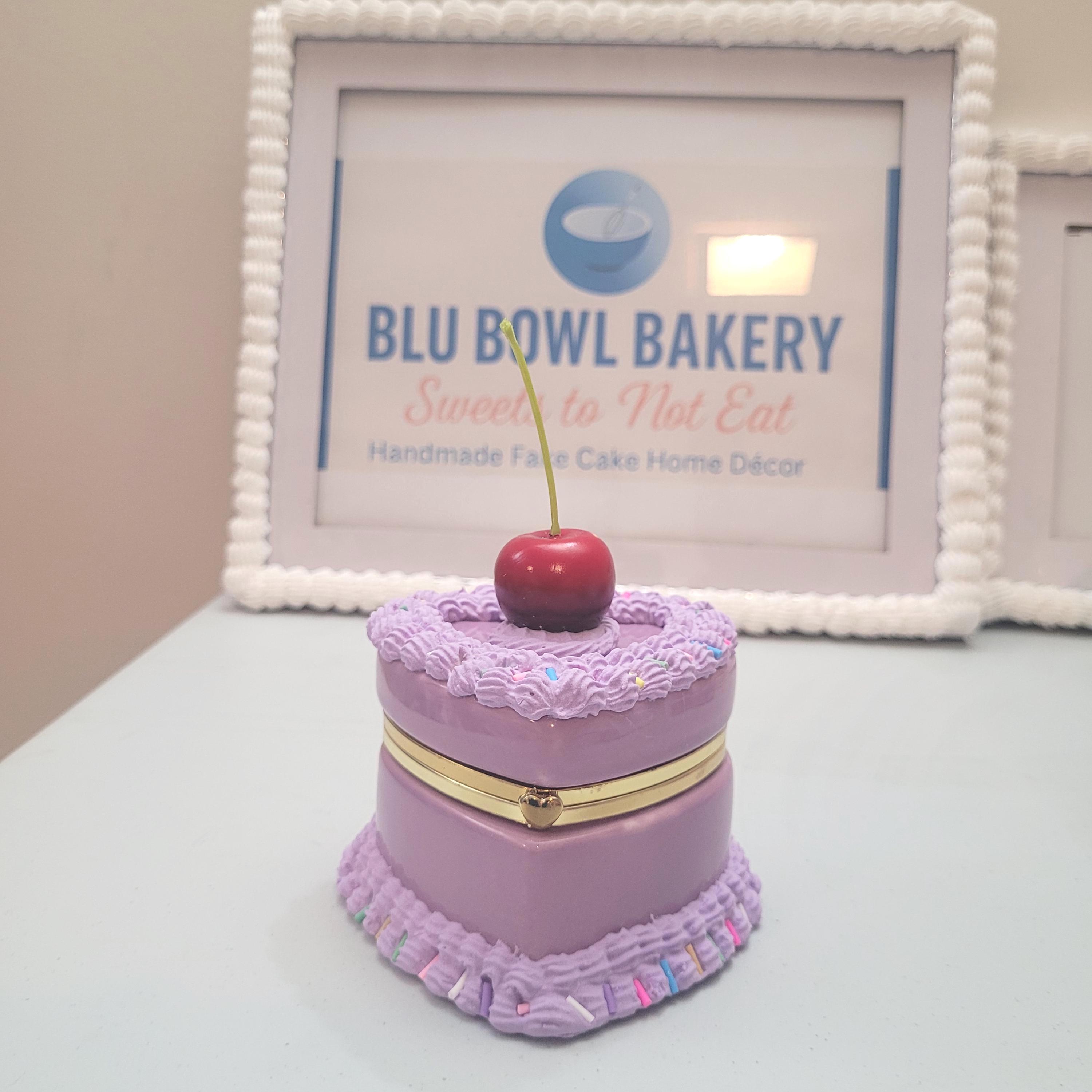 Cake Ceramics - Etsy Canada