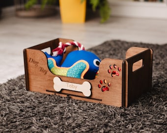 Benutzerdefinierte Hundespielzeugkiste, Holzspielzeugkiste, Holzspielzeugkiste, Hundespielzeuglagerung personalisiert, Welpenspielzeugkiste, Hundespielzeugkorb, Haustierspielzeugaufbewahrung, Hundeknochenkiste