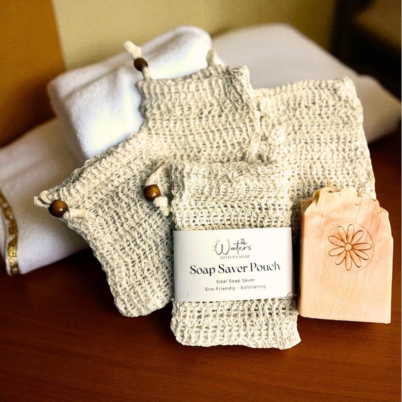 Sustainable Gift Idea Natural Soap Saver Bag Eco Friendly Bathroom Essential Sisal Fiber Pouch Exfoliating Scrubber Zero Waste Solution Wooden Bead Closure Design Shower Accessory Daily Use Helper Soap Preservation Method Natural Materials