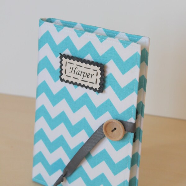 Mothers day gift personalized aqua chevron your choice of personalization photo album brag book multiple color options