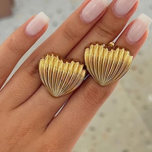 Dainty Gold Stud Earrings, Heart Stud Earrings, Statement Gold Earrings, Gold Heart Earrings, Boho Earrings, Elegant Earrings For Women