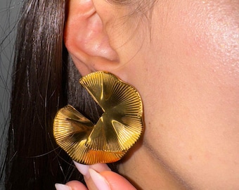 Big Flower Stud Earrings, Dainty Gold Stud Earrings, Silver Stud Earrings, Summer Gold And Silver Earrings, Elegant Earrings For Women