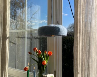 LOLA (PRE-ORDER) — Pendant lamp | Hand-knitted lampshade made of pure wool | Felt hanging lamp | Decorative object | Lamp