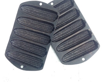 Farmhouse Vintage Cast Iron Corn Stick Baking Pan 5 Sections Cornbread Corn Shaped Muffin Mold Corn Cob Retro Country Kitchen Décor Fall