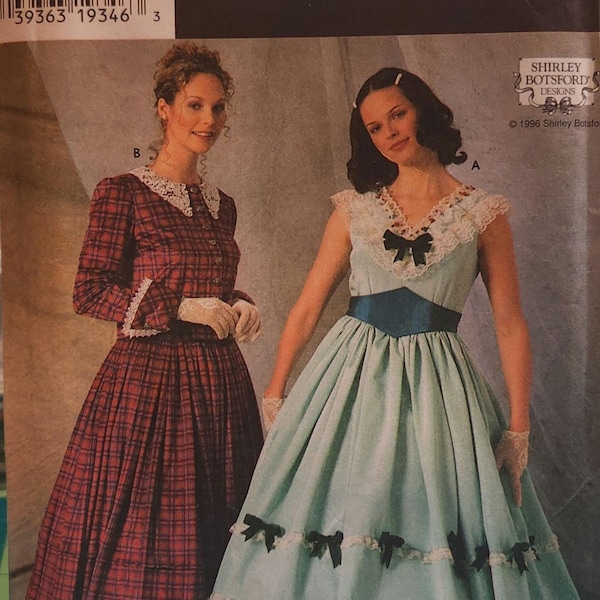 Simplicity 7312 period costume piece by Shirley Botsford