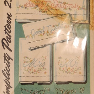 Simplicity 4047 Embroidery Transfer.