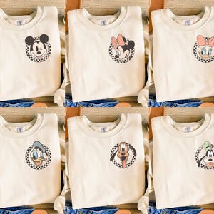 Mouse e amici a scacchi Png Bundle, Silhouette di mouse e amici, Retro mouse e amici a scacchi Svg, maglietta di topi D2f sublimazione