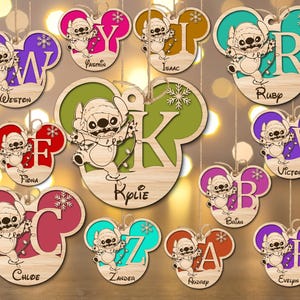 Palline di Natale aliene blu personalizzate in formato svg, monogramma alfabeto nome personalizzato ornamento svg, ornamento cartone animato svg, file tagliati al laser