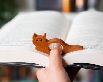 Book Page Holder CAT 3D Printed Reading Tool Thumb Rest Fantasy Bookish Accessory For Small Medium Large Hand Book Lover Gift Reading Aid