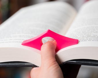 3D Printed Book Page Holder: Hands-Free Reading Aid, Bookish Gift