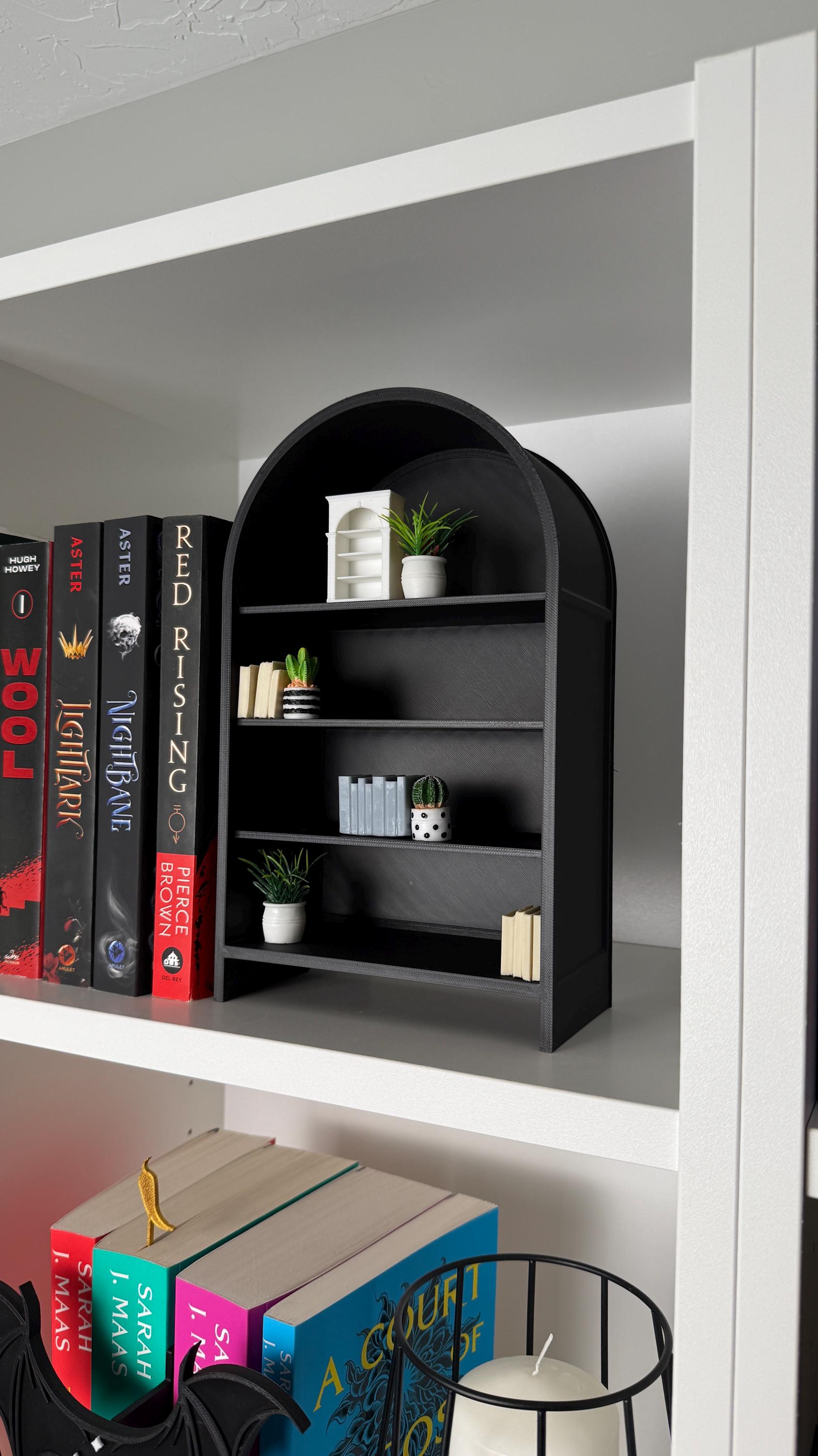 ARCHED BOOKSHELF BOOKEND | Book Swag | Library | Bookish Gift | Reading | 3D Printed | Book Nook | Mini Bookshelf | Mini Stand | Miniverse