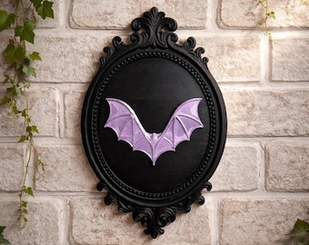 3D Printed Gothic Bat Wall Hanging Decor Bat Winged Frame Spooky Haunted House Halloween Decoration Creepy Gothic Wall Art Dark Home Decor