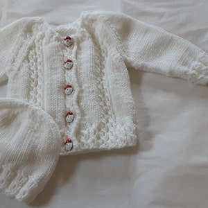 Hand-Knitted Baby Cardigan and Hat Set: White Cable Stitch, Santa Buttons, 6-9 Months