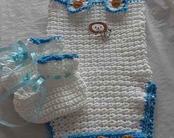 Baby boy bodysuit set.Bodysuit and booties.Baby boy gift.Baby Shower gift for boy.Baby boy hand crocheted set.
