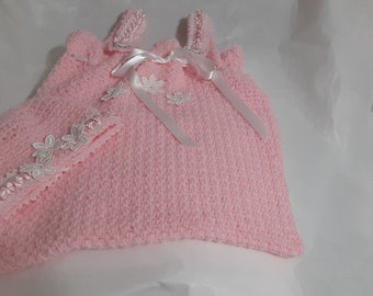Baby girl snuggle bag.Baby Shower gift.Pink color snuggle bag.Snuggle bag and hat.Baby girl set.Baby girl Shower gift.Red Heart baby  set.