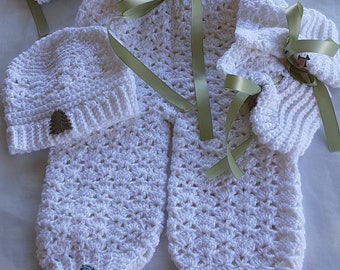 The fisherman baby boy set.Baby boy set.Hand crocheted set.Cardigan.Pant.Hat.Booties.Made in USA.Baby Shower gift.Baby gift.Fisherman theme.